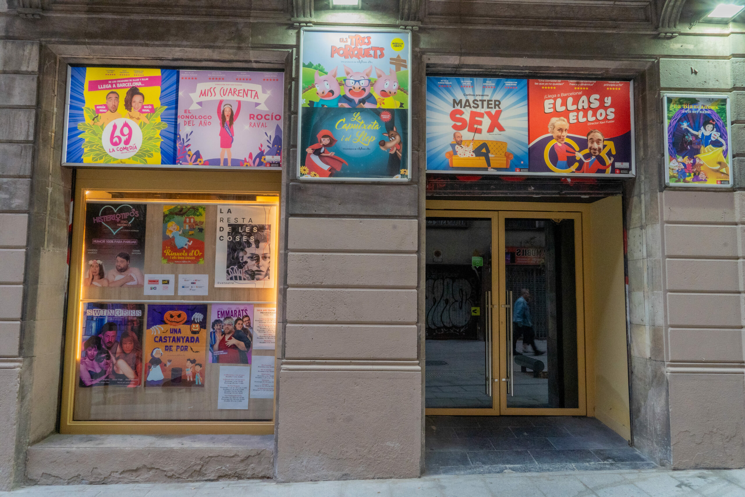 Exterior Sala Ars Theatre BCN